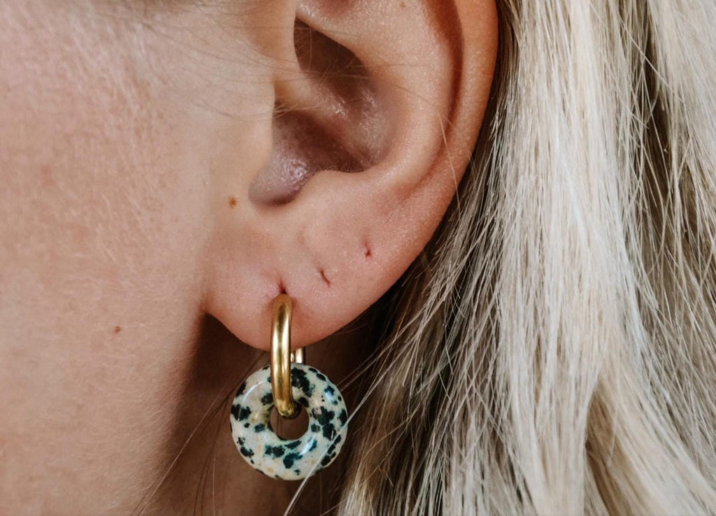 Pendientes de aro de donut de piedra
