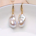 Pendientes de gancho con perlas barrocas