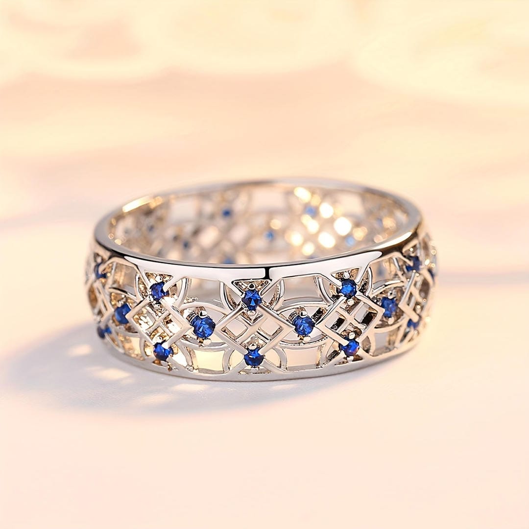 Anillo de ensueño de filigrana de zafiro
