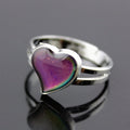 Anillo termocrómico con forma de corazón
