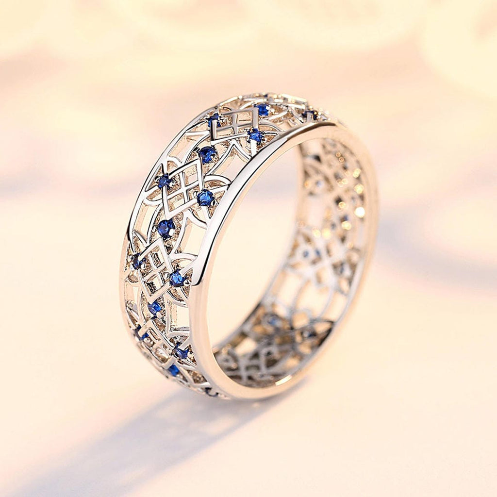 Anillo de ensueño de filigrana de zafiro