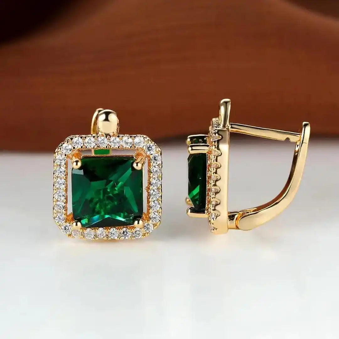 Pendientes de oro con circonita cuadrada verde dorado