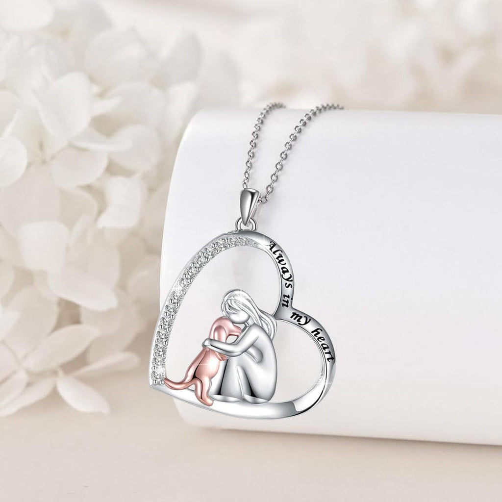 Collar de circonita "Abrazo Eterno"