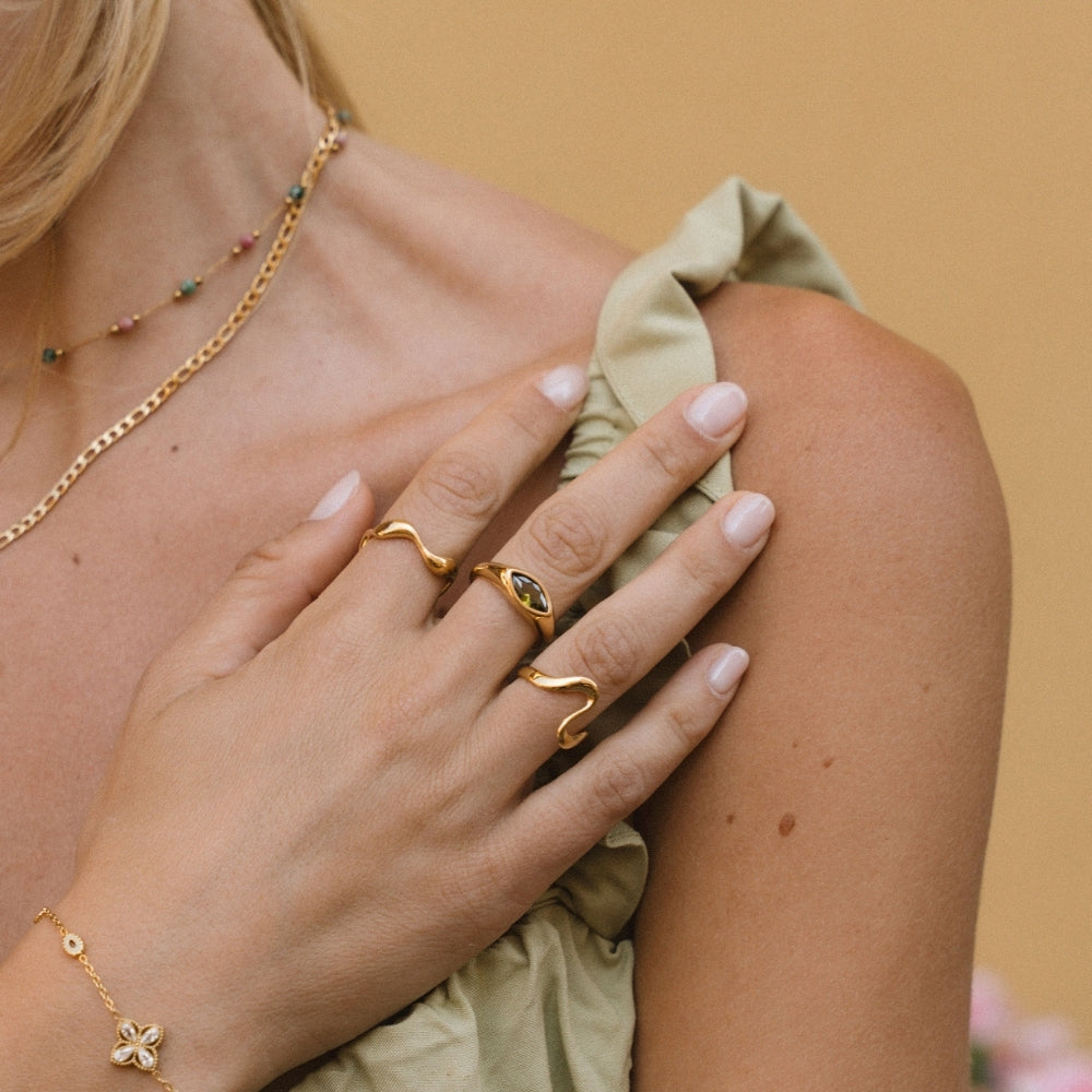 Anillo Ola de Oro de 18K