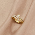 Anillo de cristal Lilly de oro de 18K