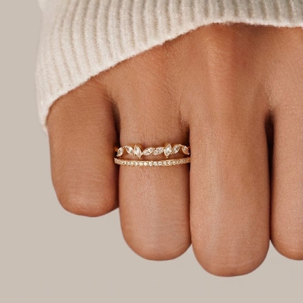Anillo Mia de cristal de oro de 18K