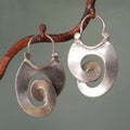 Pendientes de plata irregulares de estilo retro