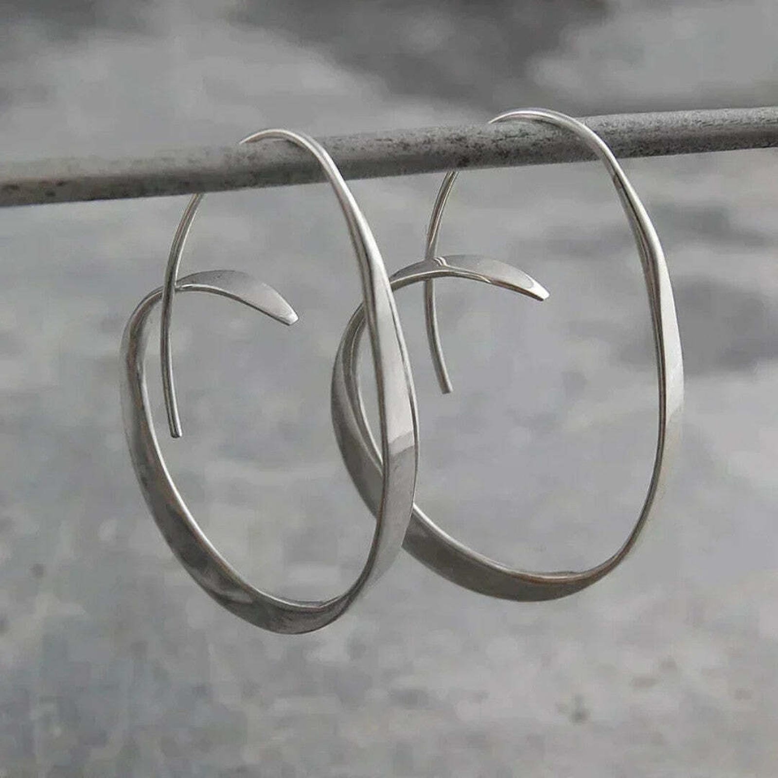 Pendientes colgantes en espiral abierta
