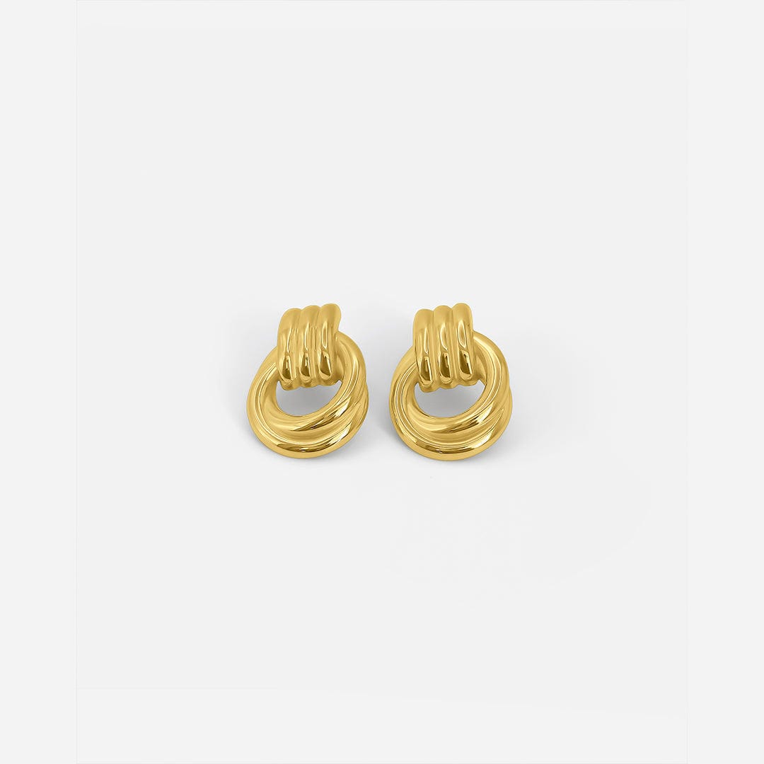 Pendientes Elegantes de Nudos Entrelazados en Oro