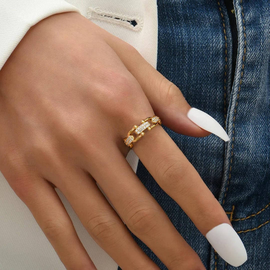 Anillo Abierto Deslumbrante de Cristal Dorado