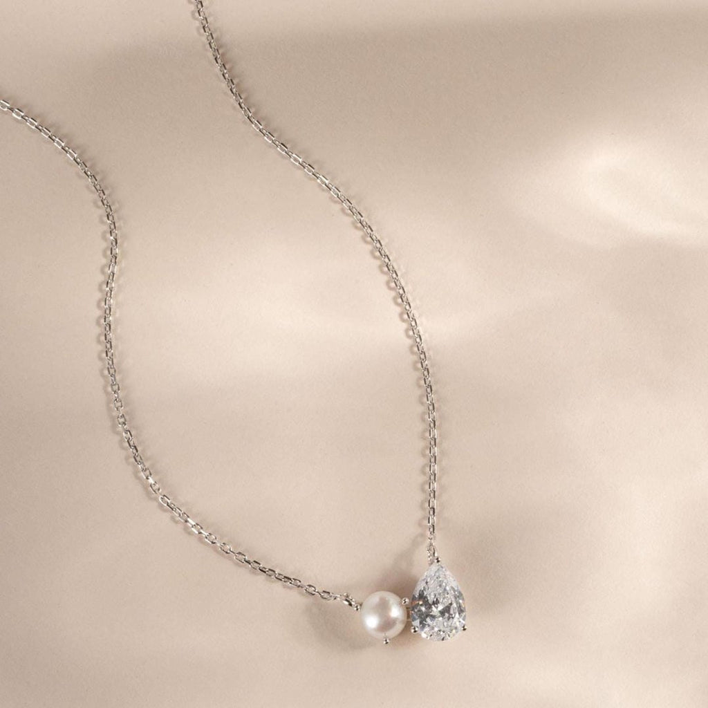Collar con Dijes Dúo de Lágrimas de Perlas