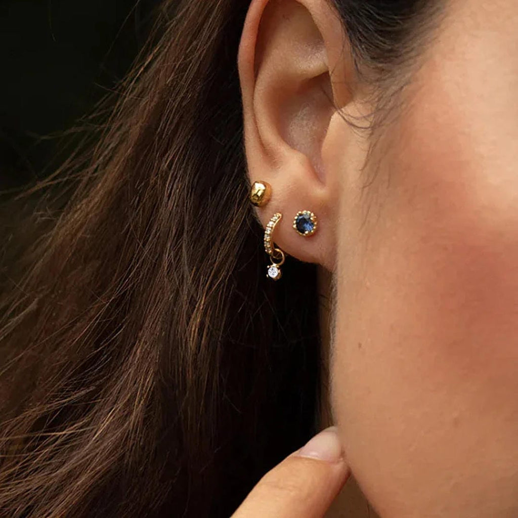 Aros de cristal con acento moderno