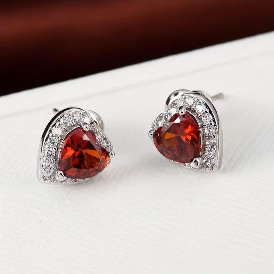 Pendientes de tuerca con halo Corazón Esmeralda