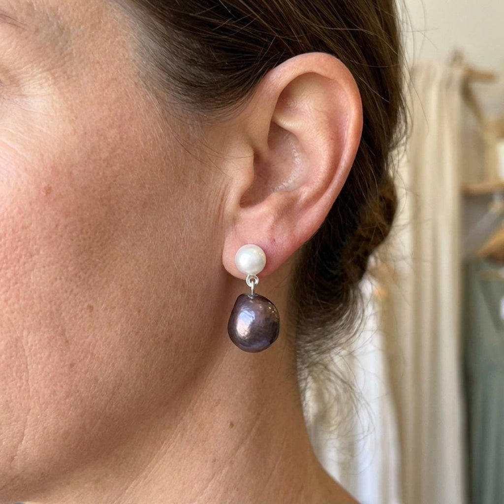 Pendientes Medianoche Barroca con Perlas Colgantes