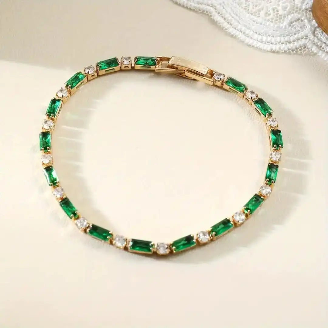 Pulsera de tenis de esmeraldas y baguettes