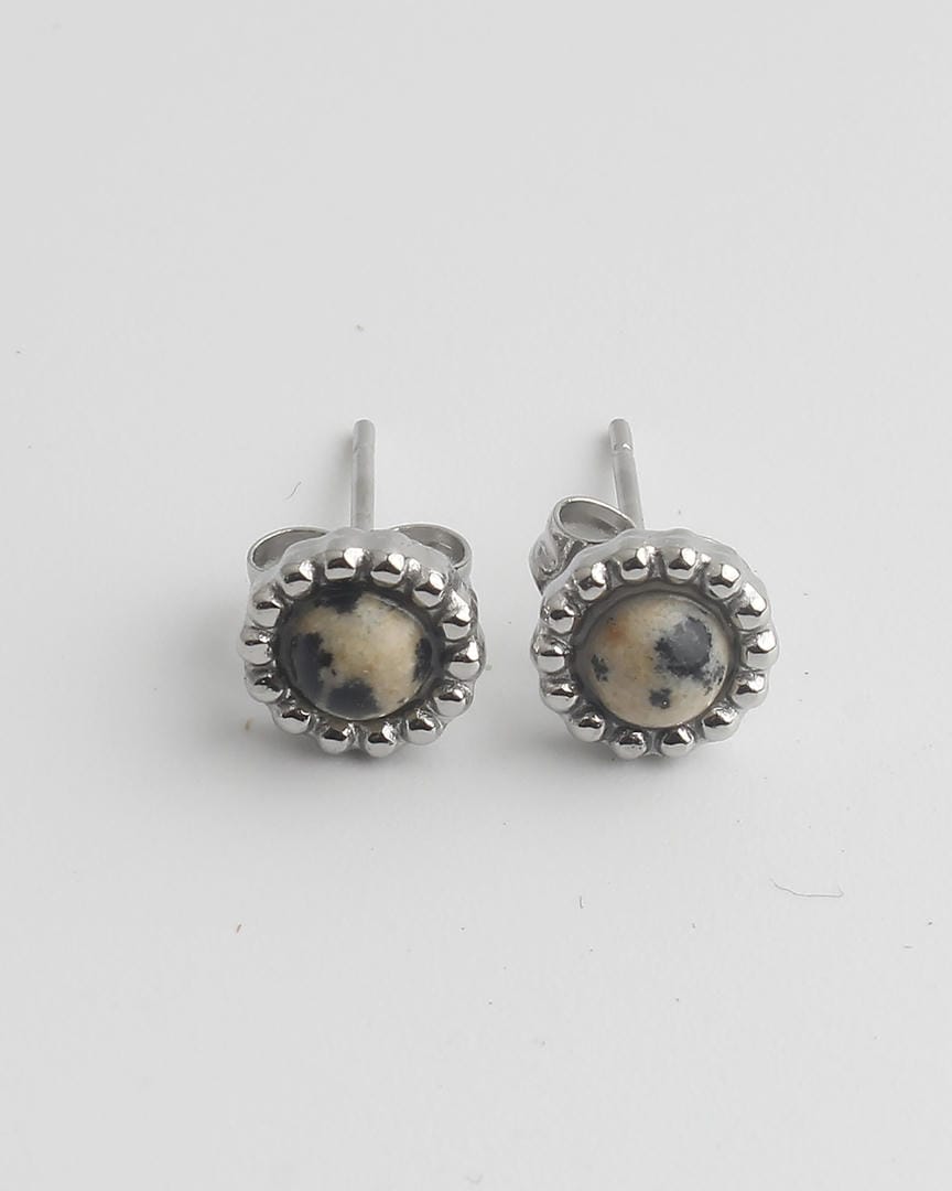 Elegantes pendientes de piedra