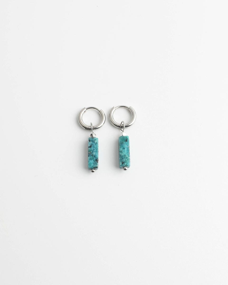 Pendientes de barra de piedra tonificada