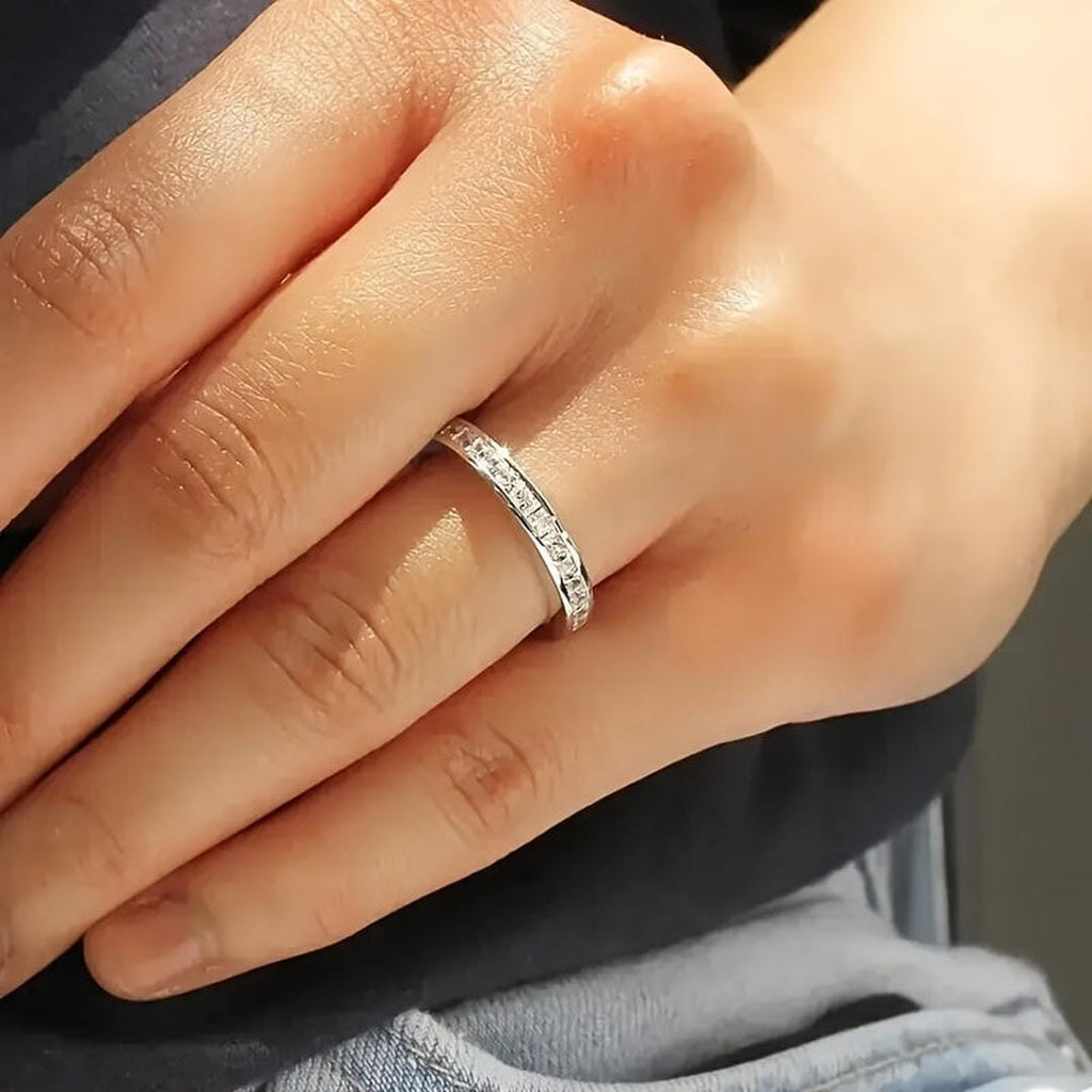 Anillo apilable de princesa de canal