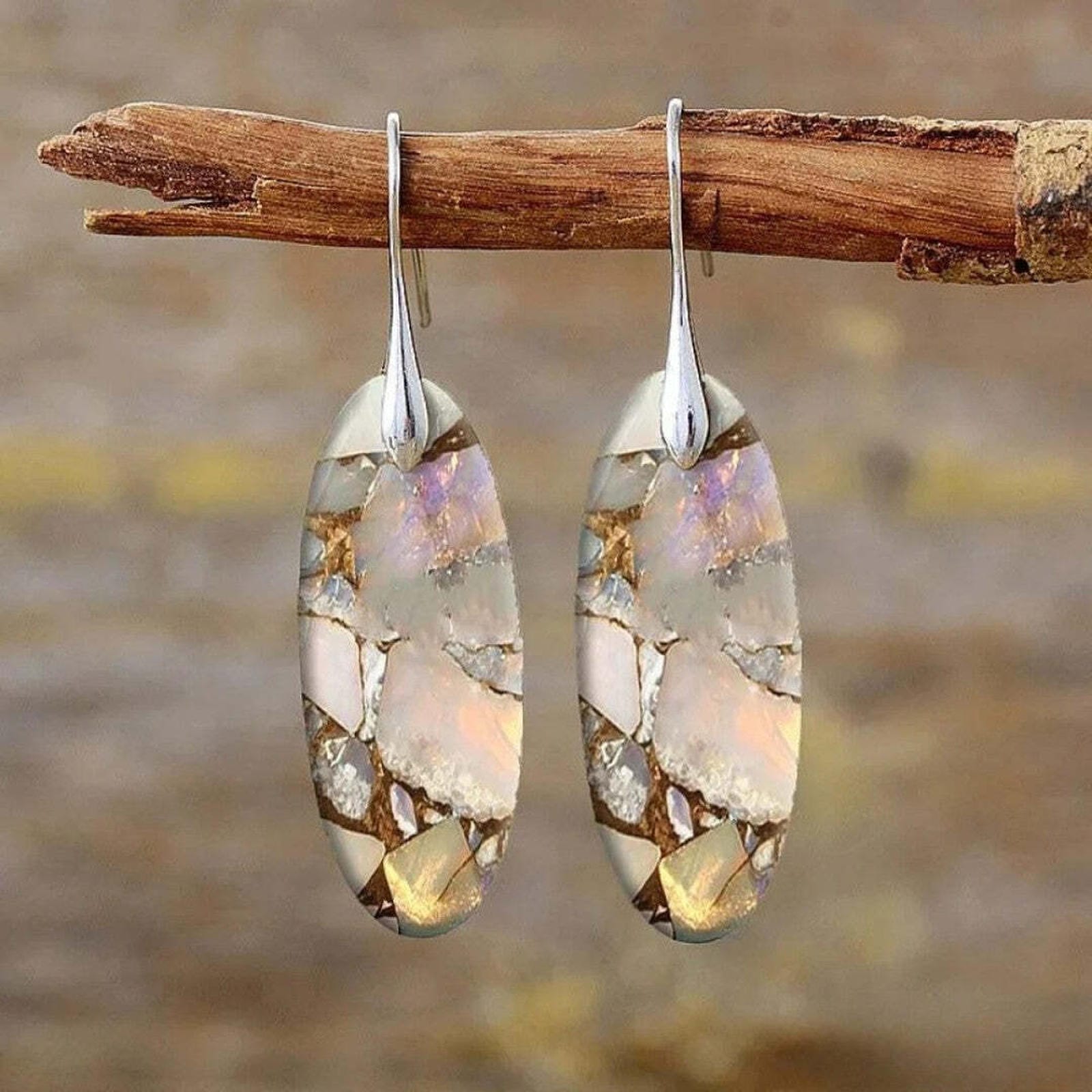 Pendientes ovalados vintage con piedra