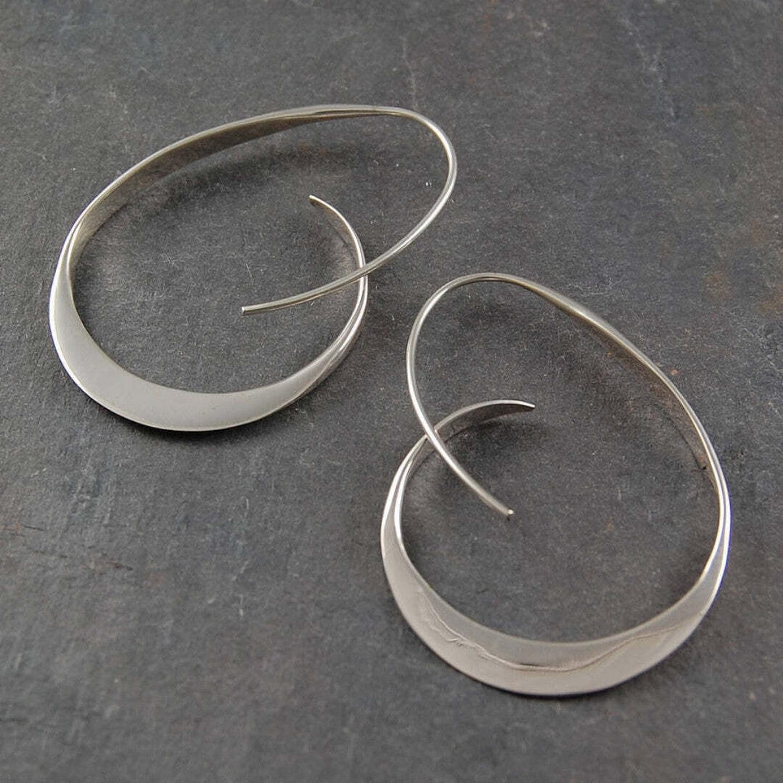 Pendientes colgantes en espiral abierta
