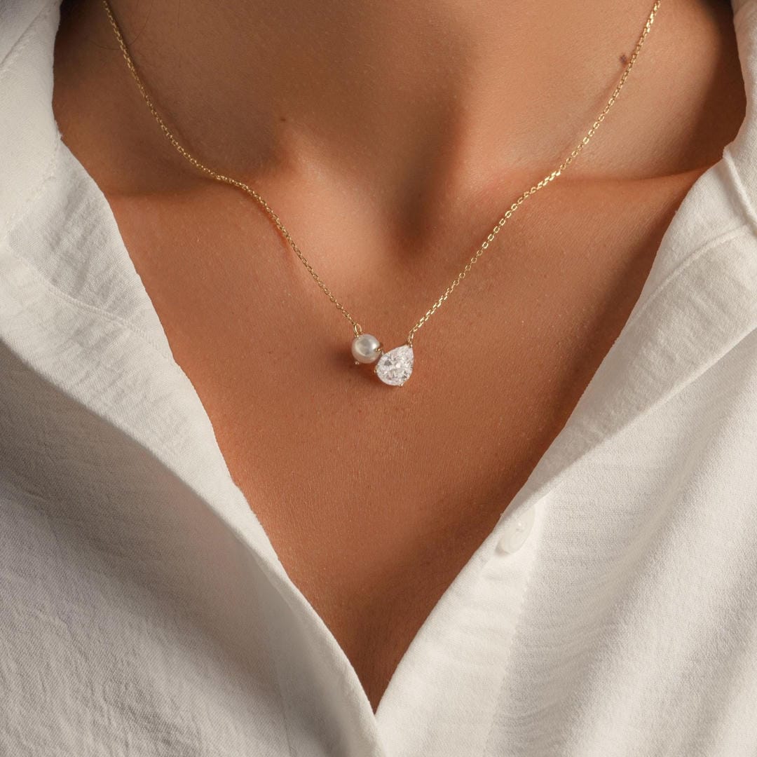Collar con Dijes Dúo de Lágrimas de Perlas