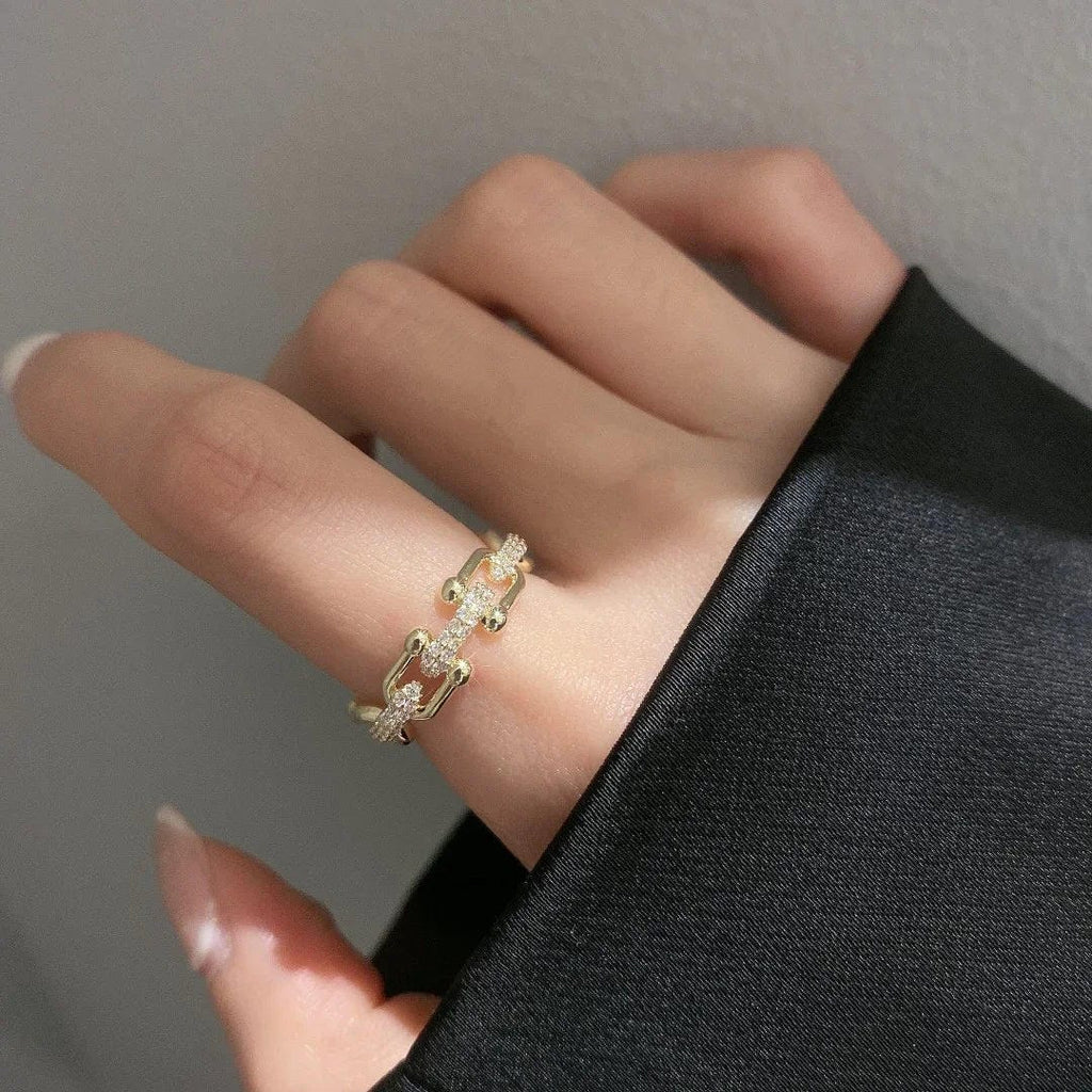 Anillo Abierto Deslumbrante de Cristal Dorado