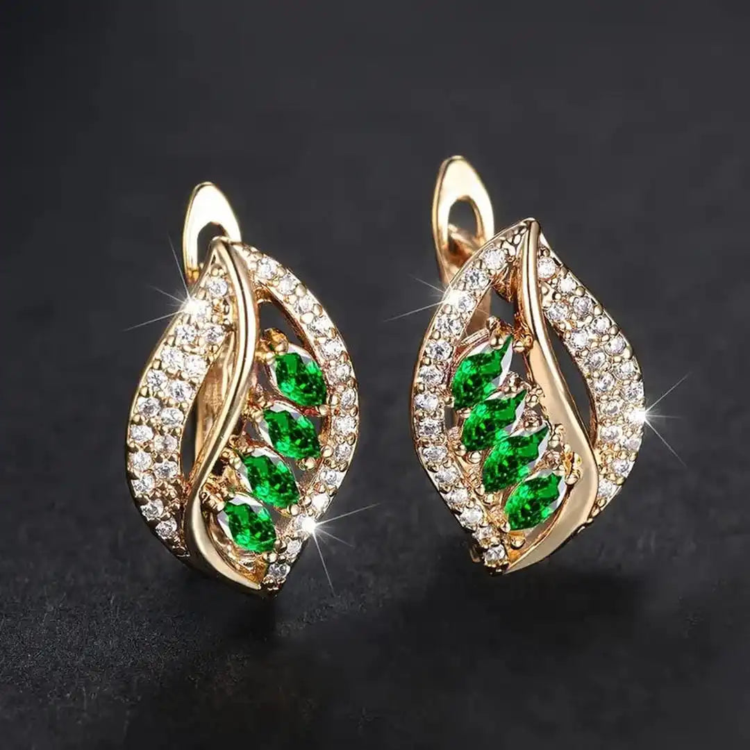 Pendientes de cristal de esmeralda de hoja brillante