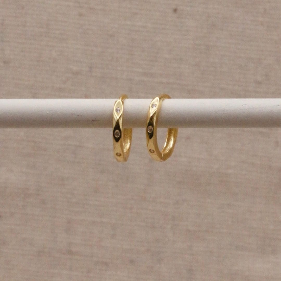 Arracadas Huggie Marquesa de Oro