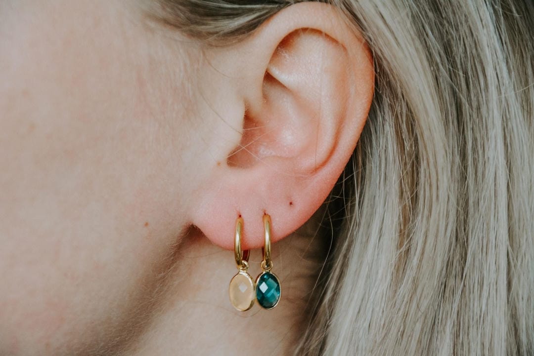 Pendientes Dana Sleek ovalados de piedra