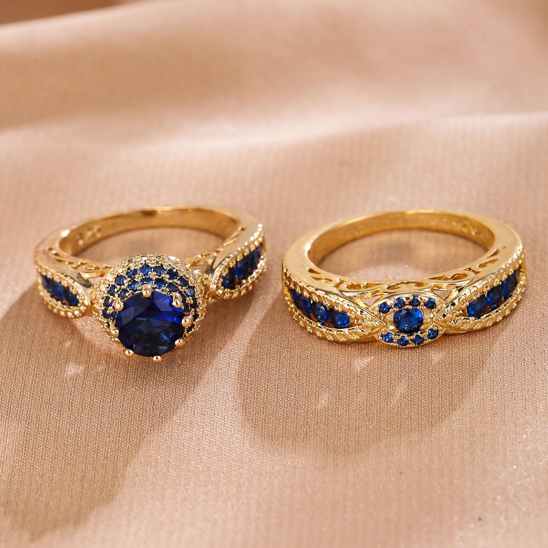 Juego de Anillos Victoria de Zafiro Dorado