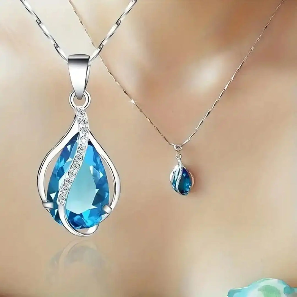 Elegante collar Celestine Vireaux