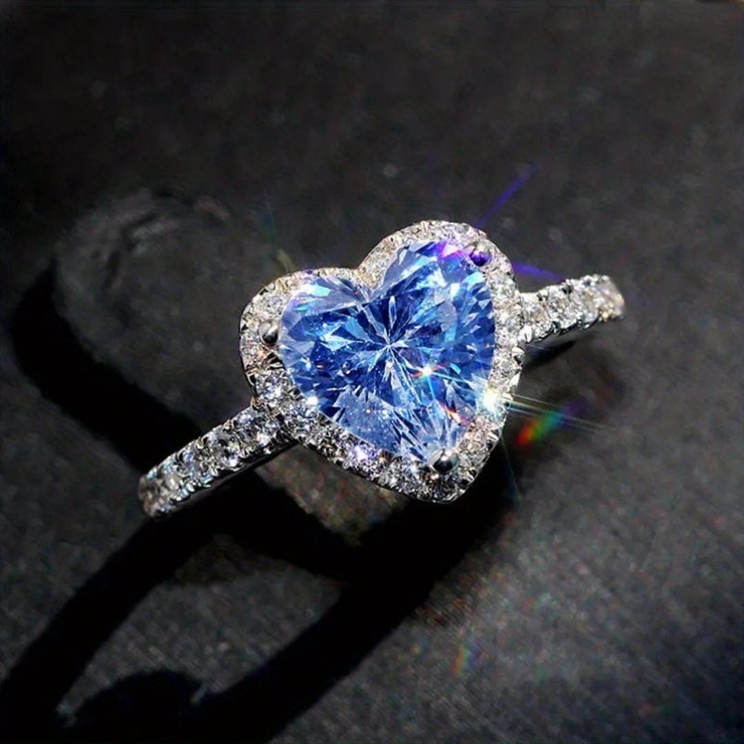 Anillo de cristal Halo Corazón Carmesí