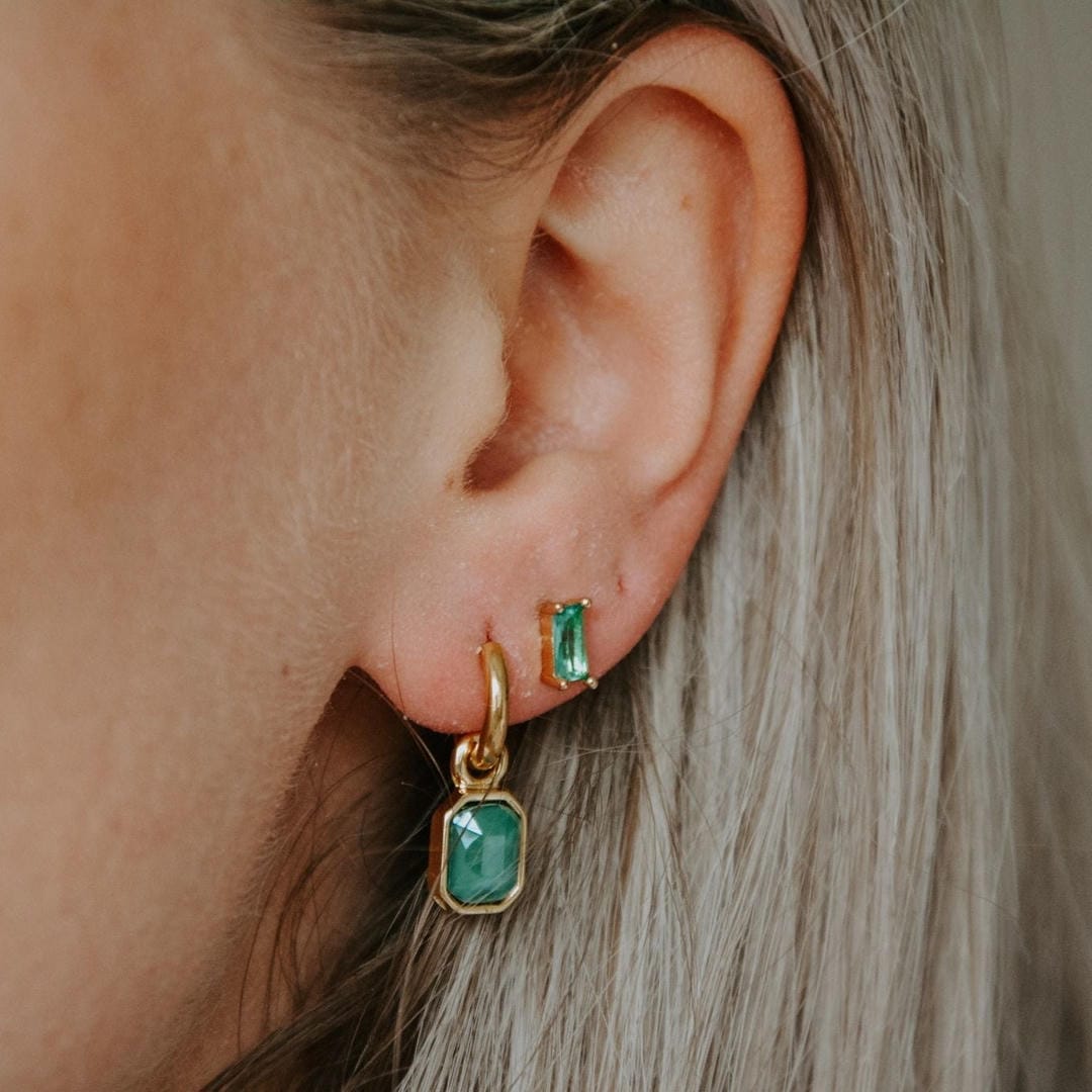 Elegantes pendientes Leonore con detalle de piedra