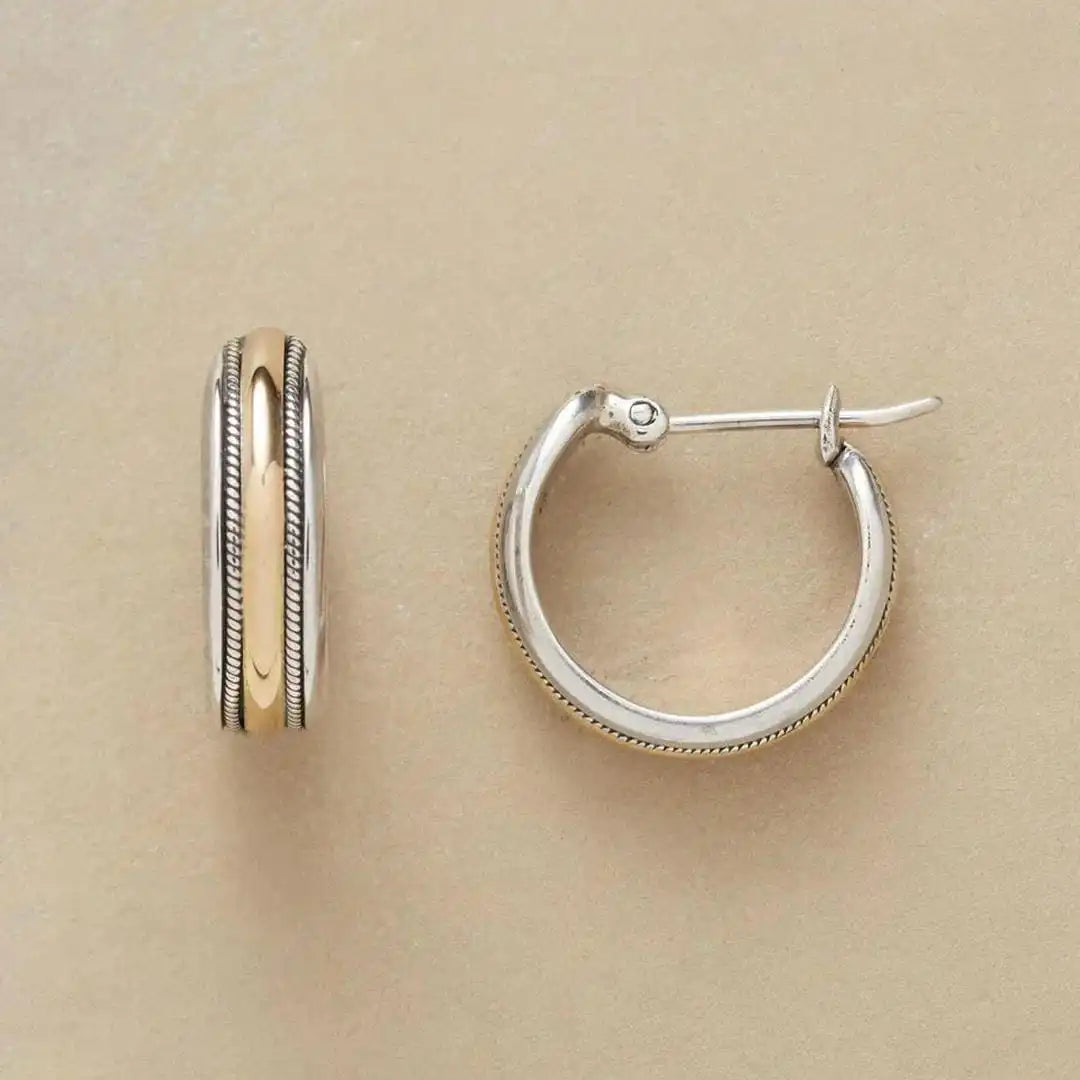 Pendientes de aro vintage plateados de línea dorada