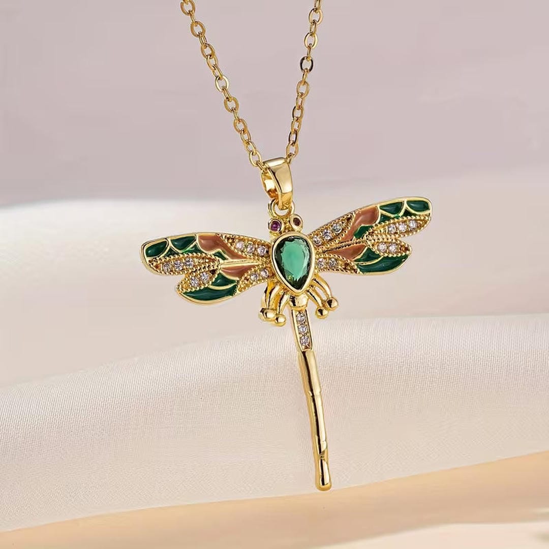 Collar Elegante Libélula Esmeralda