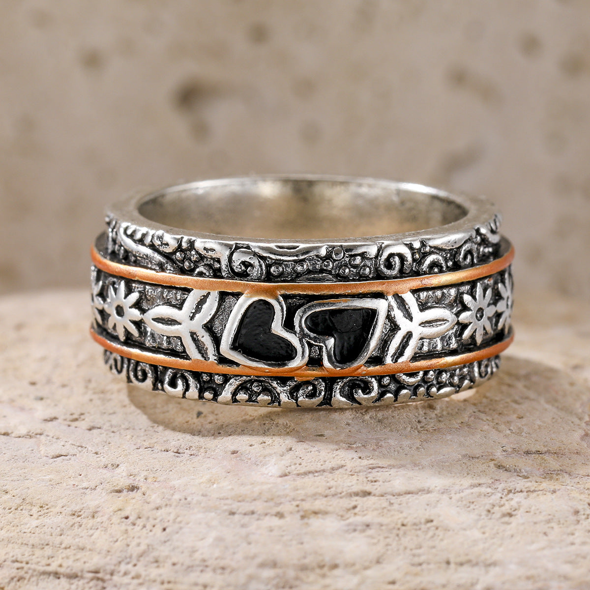 Anillo de plata con grabado Heritage