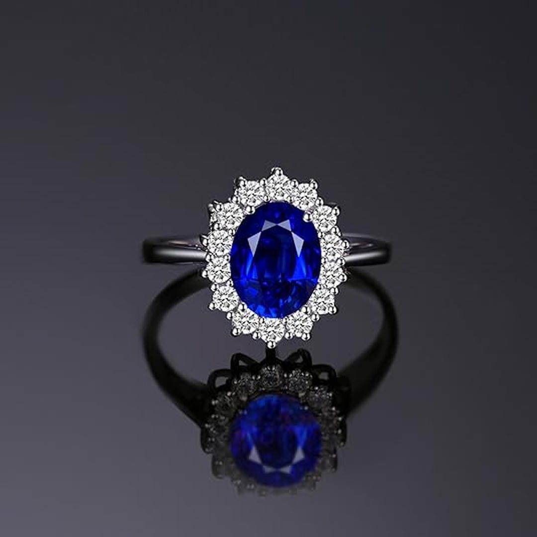 Anillo clásico de zafiro con halo