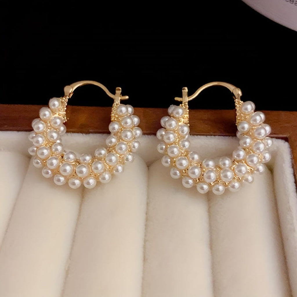 Pendientes de aro con perlas