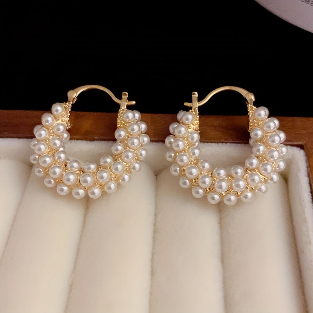 Pendientes de aro con perlas