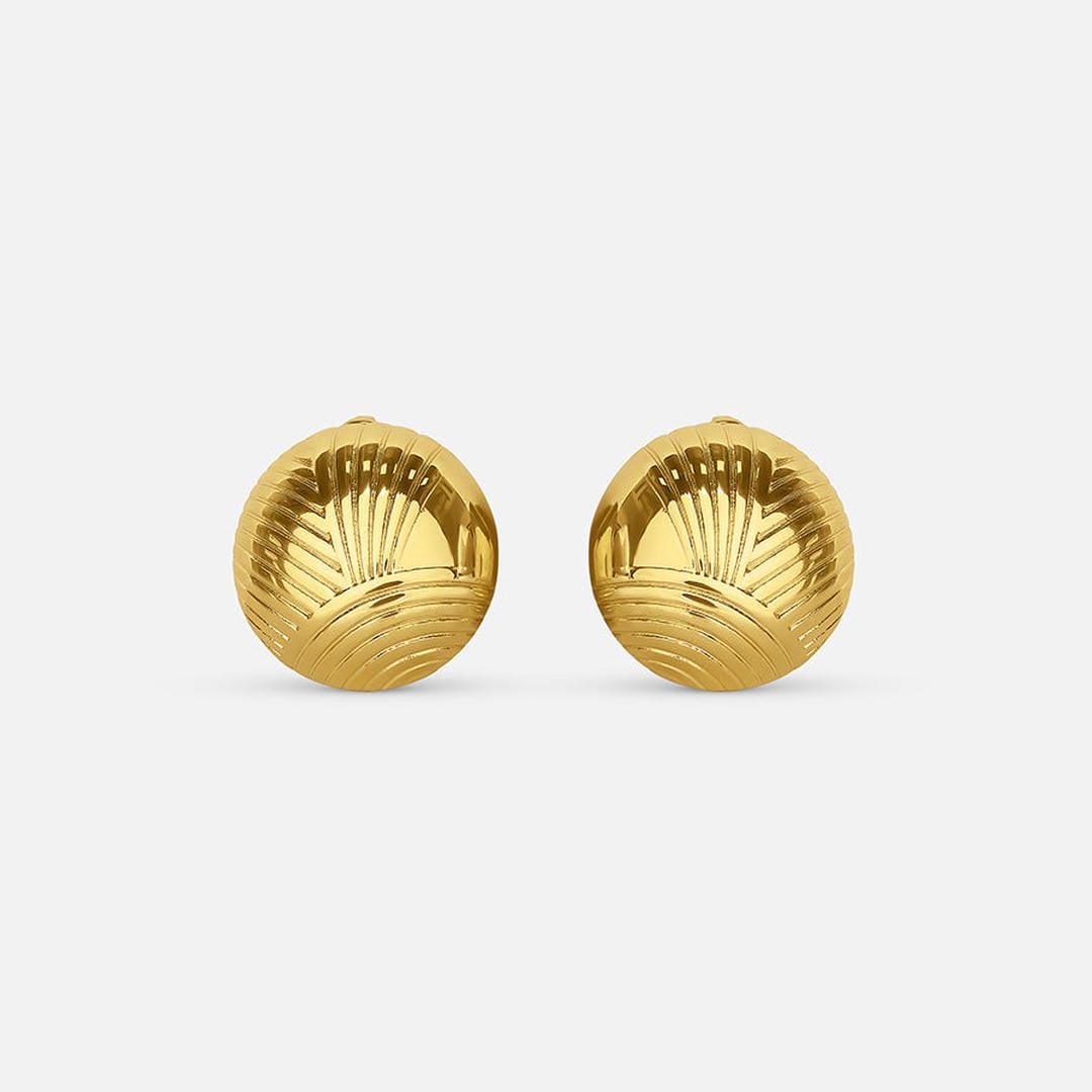 Elegantes pendientes de círculo dorado