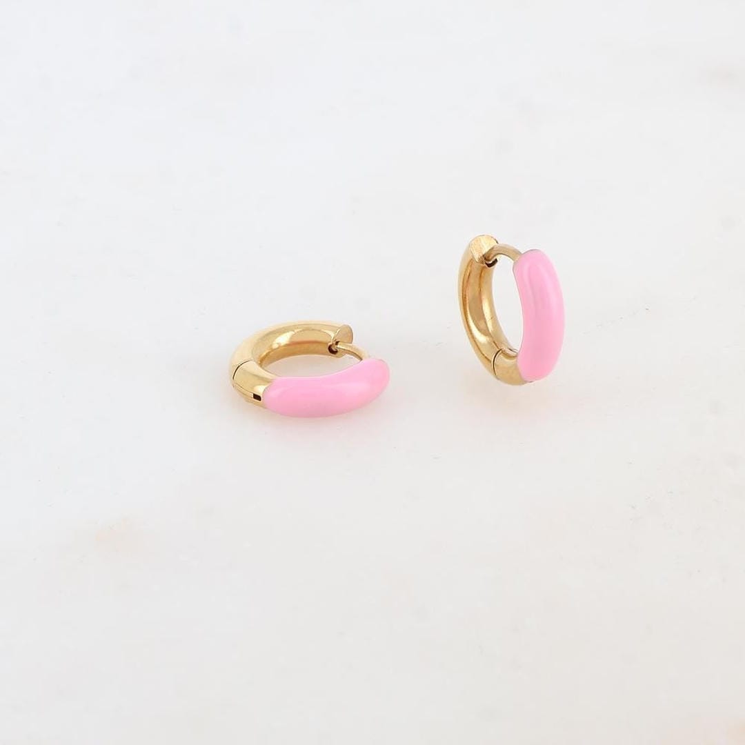 Pendientes de aro alegres y coloridos