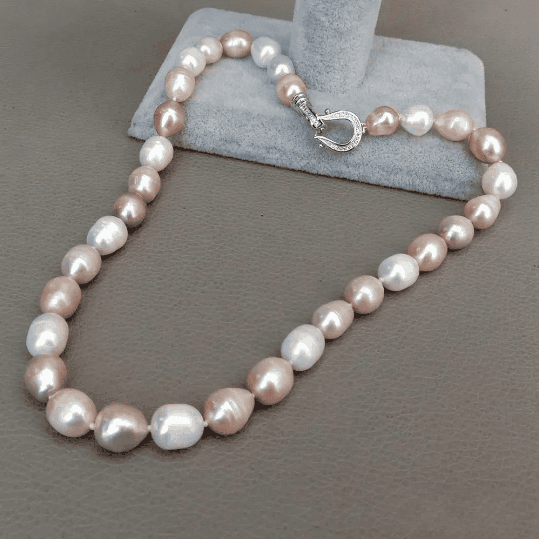 Collar de cuentas vibrantes