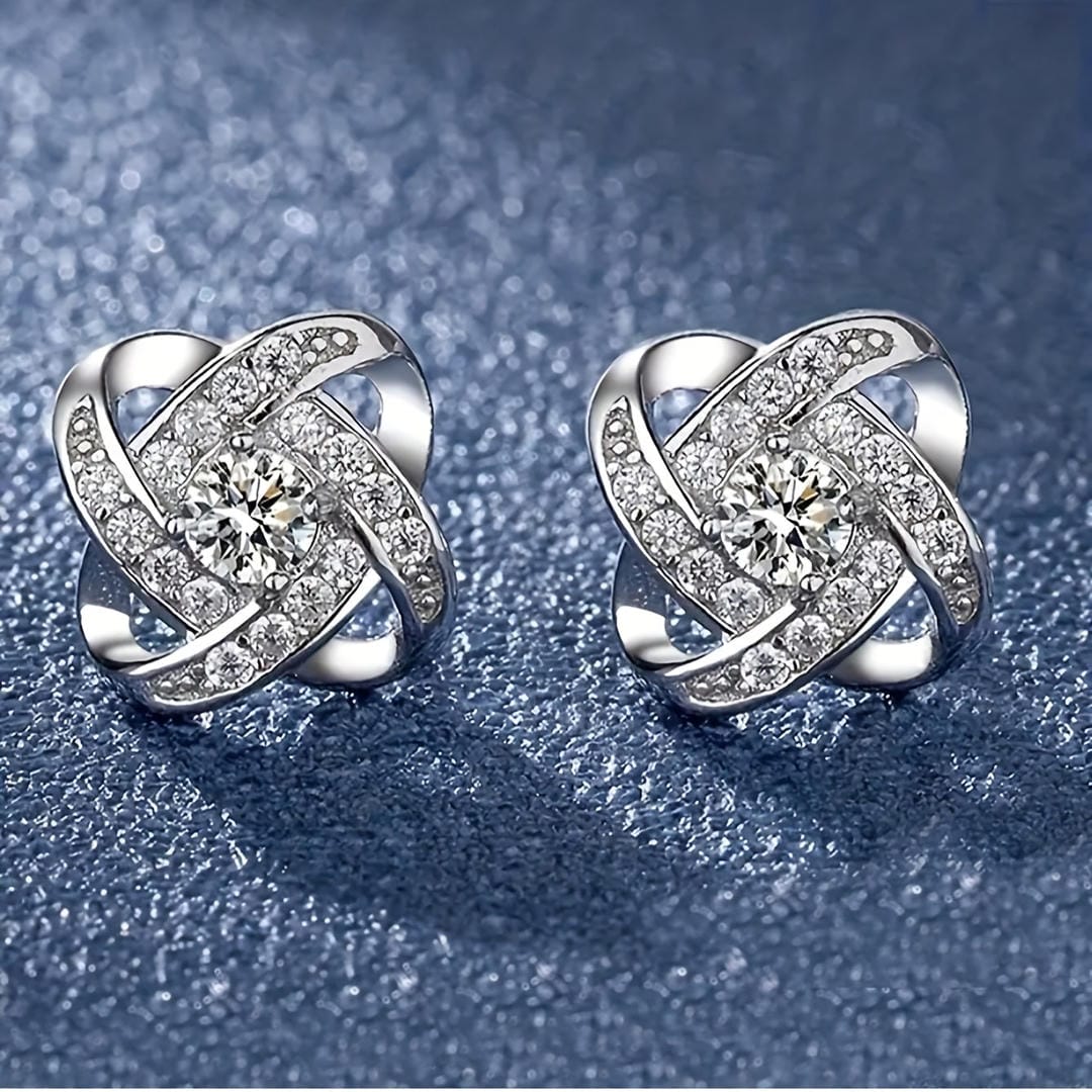 Pendientes de trébol de cristal floral en espiral