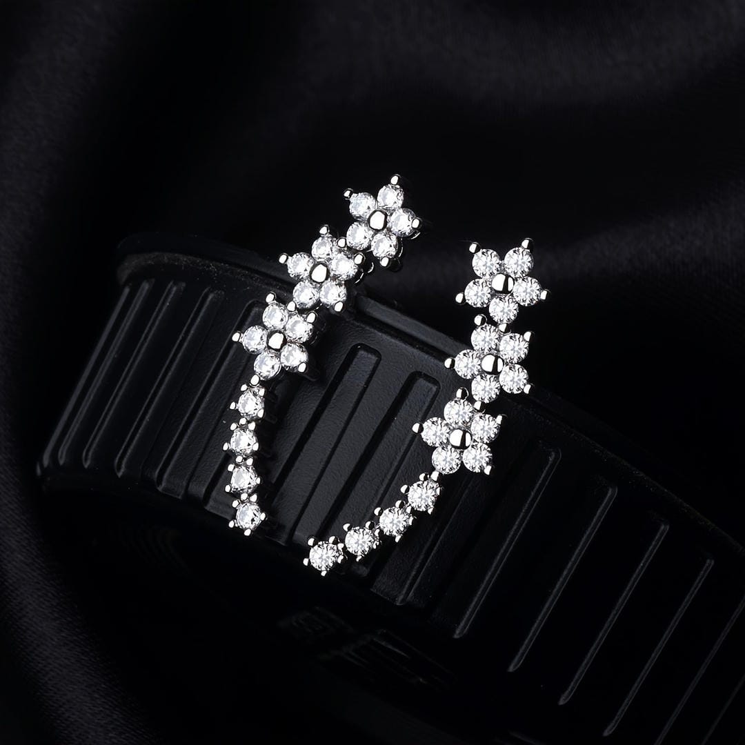 Pendientes llamativos florales brillantes