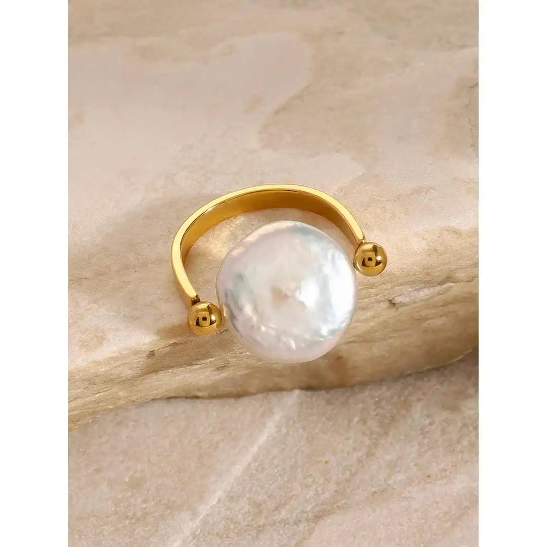 Anillo de perlas con banda abierta