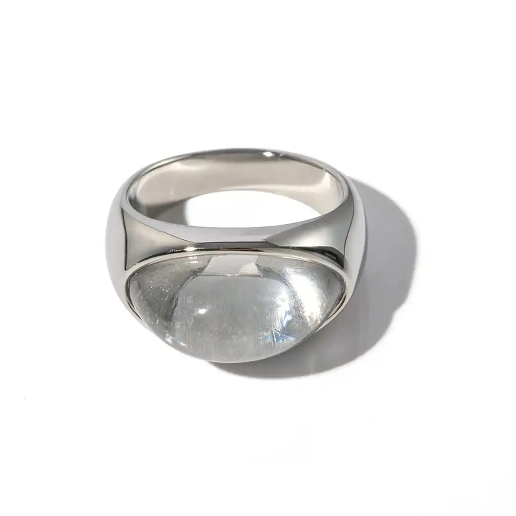 Anillo único de piedra natural