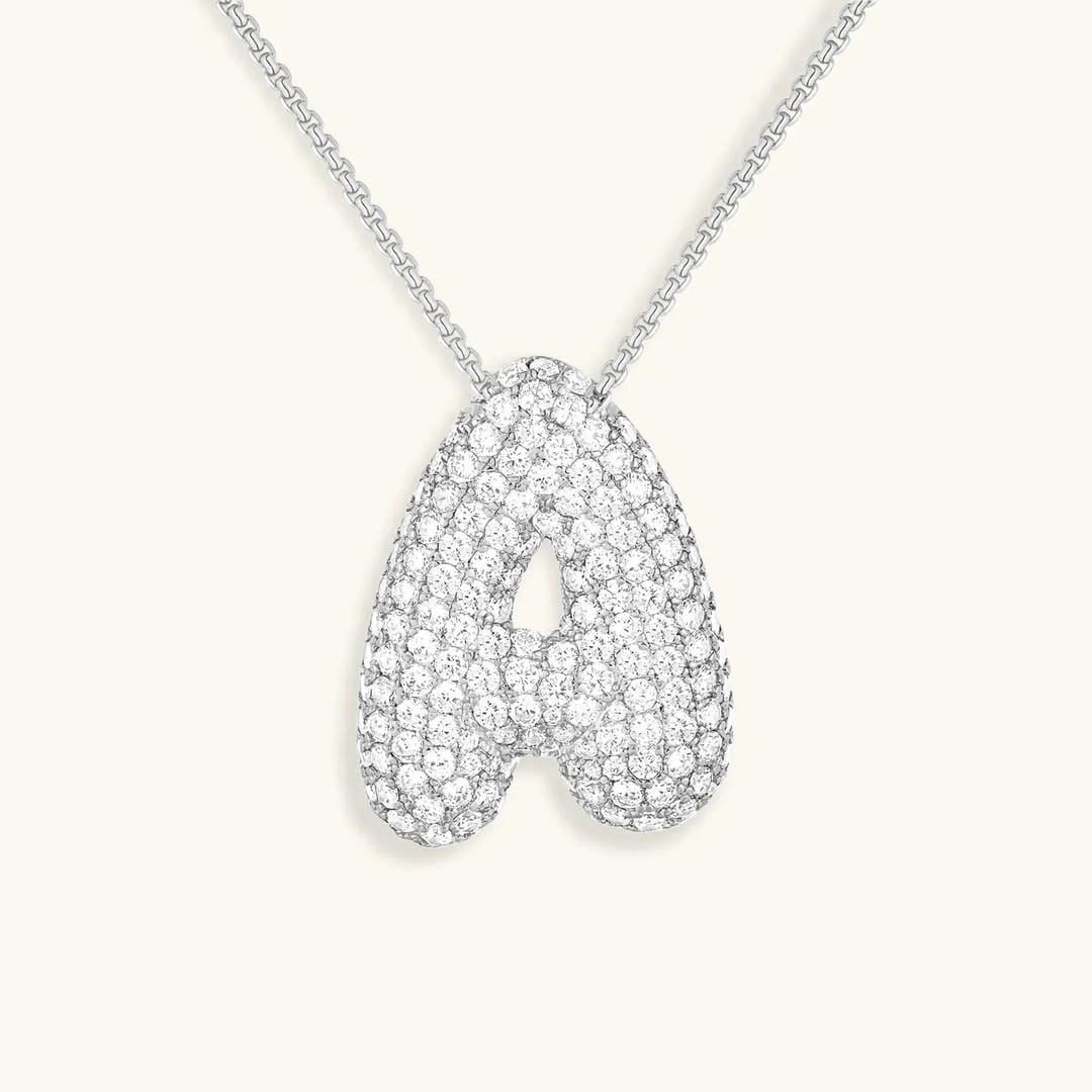 Collar de burbujas con inicial de cristal