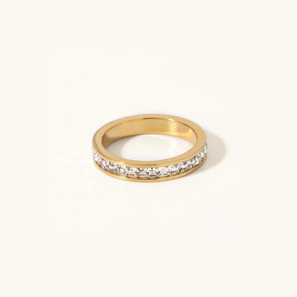 Deslumbrante anillo de oro Amelia