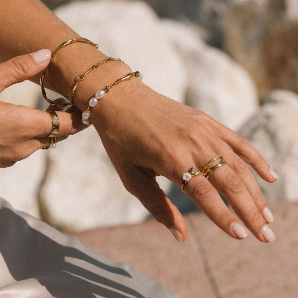 Anillo Cruzado Trenzado Ara