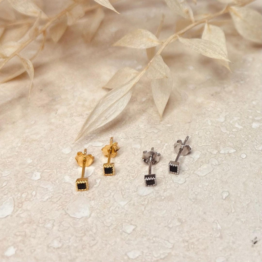 Pendientes de Tachuela Minimalistas Negros